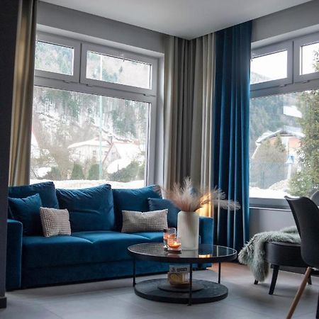 שצ'צ'ירק Grey Apartamenty Przy Skoczni & Ski Bus מראה חיצוני תמונה